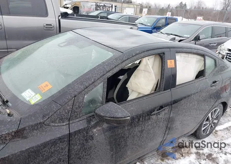 2021 Nissan Versa Sv Xtronic Cvt z USA, uszkodzony, nr VIN 3N1CN8EV4ML891830